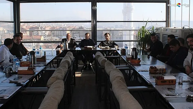 Başkan Kavaklı bu defa yeşil sahaların sorun ve taleplerini dinledi!