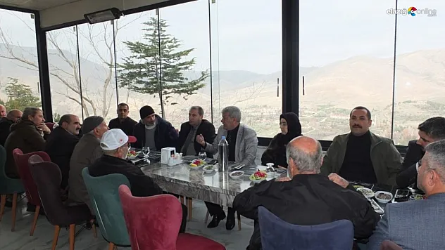 Başkan Kurnaz ve yönetiminden Keban'daki esnaflara bilgilendirme