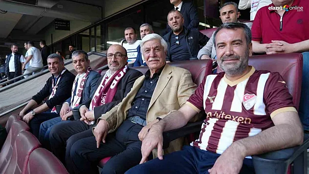 Başkan Şerifoğulları kendinden geçti