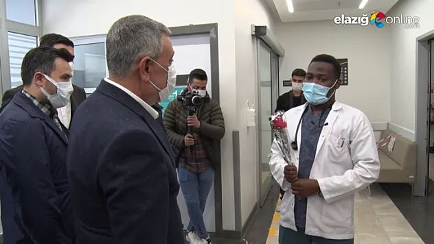 Başkan Yıldırım sağlık çalışanlarının Tıp Bayramı'nı kutladı