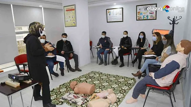 Elazığ Belediyesi seminerlere devam ediyor