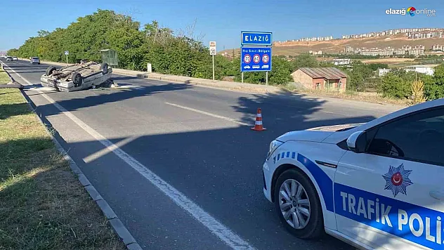 Elazığ'da Trafik Kabusu! Beton Mikseriyle Çarpışan Araç Takla Attı!