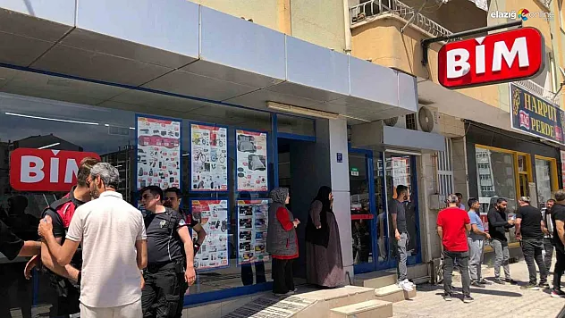 BİM market içerisinde silahlı kavga!
