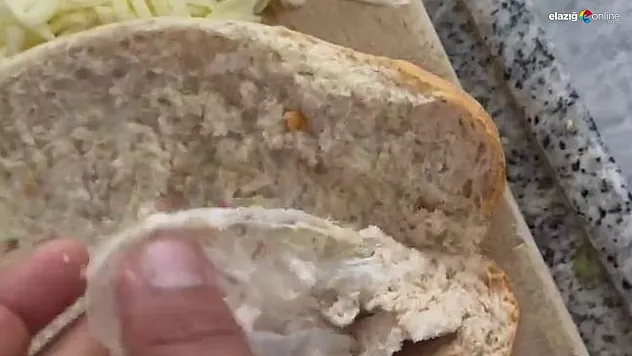 BİM'de Skandal! Ekmeğin İçinden Çıkan Şey Şaşkına Çevirdi!