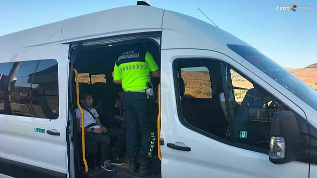 Bingöl'de okul çevreleri ve servisler denetlendi