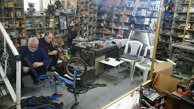 Güngör kardeşler baba mesleğini 40 yıldır devam ettiriyor