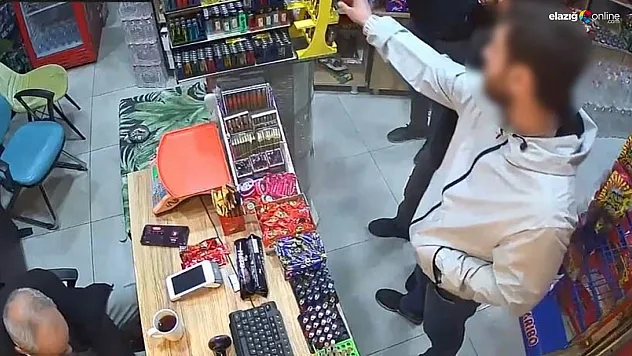 Büfede yaşanan hırsızlık saniye saniye kaydedildi