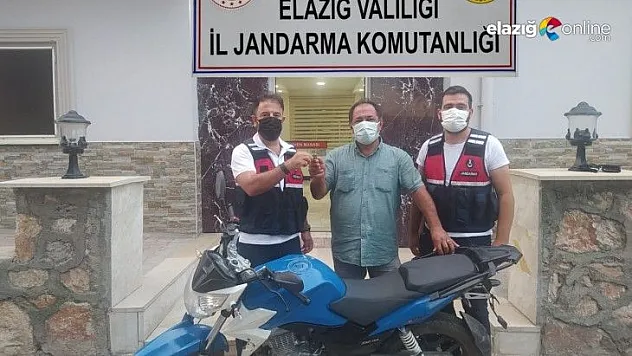 Çalınan motosiklet bulunarak sahibine teslim edildi