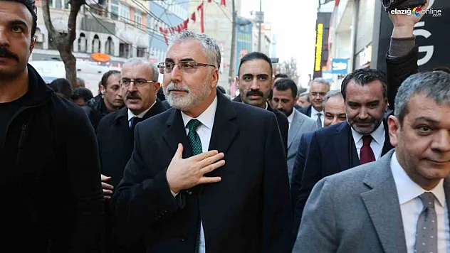 Bakan Işıkhan Elazığ esnafıyla bir araya geldi