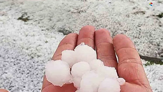 Palu'da 5 Dakikada Beyaz Felaket: Vatandaşlar 'Kış Geri Geldi' Dedi!