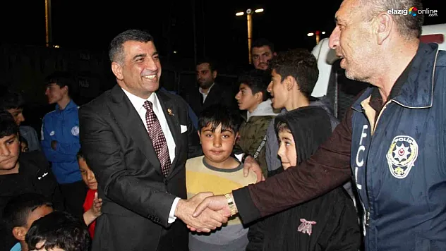 Vekil Gürsel Erol'dan polislere ziyaret!