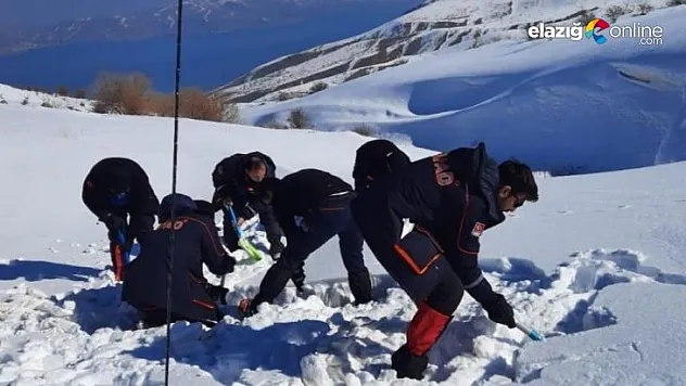 Çığda arama ve kurtarma tatbikatı gerçekleştirildi