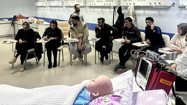 Çocuk Acillerine Özel Eğitim: Elazığ'da ÇİLYAD Uygulaması Başarıyla Gerçekleşti!