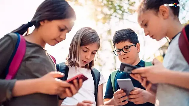 Çocukların telefon güvenliği için ipuçları ve uzman görüşleri
