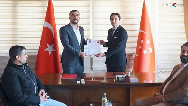 Cuma Gülnar Saadet Partisi'nden aday adaylığını açıkladı