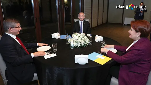 Davutoğlu'ndan bomba ittifak mesajı