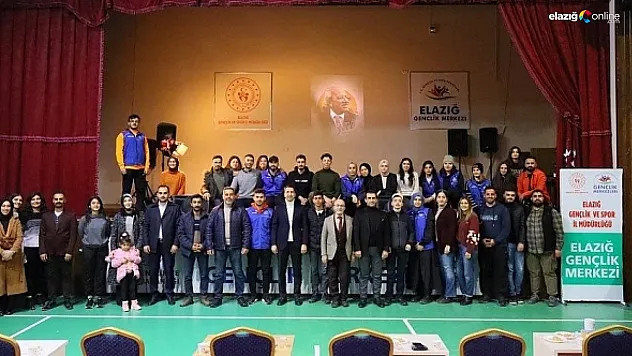 Diriliş Şairi merhum Sezai Karakoç vefatının yıl dönümünde anıldı