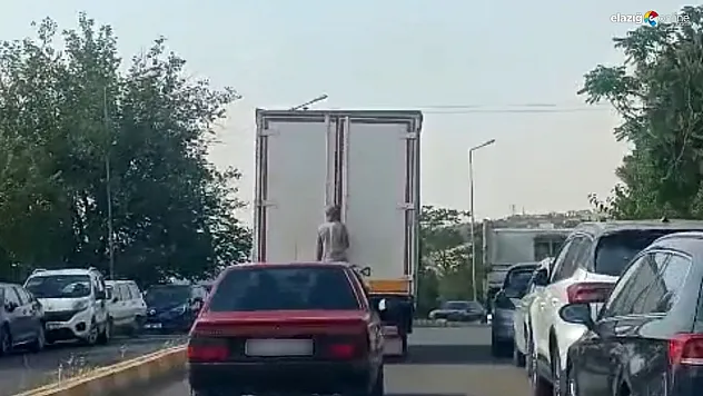 Yine Aynı Manzara! Diyarbakır'da Trafikte Tehlikeli Yolculuk Kamerada!
