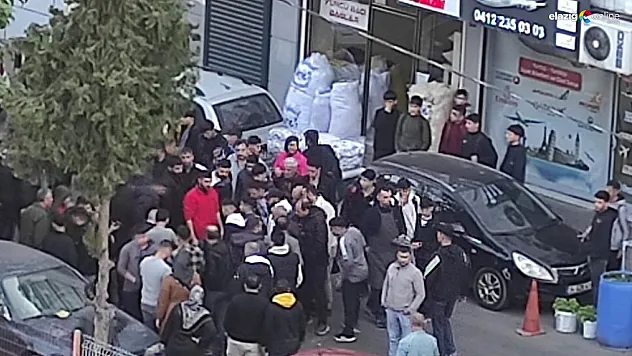 Diyarbakır'da kardeşlere silahlı saldırı: 2 yaralı