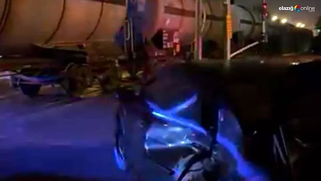 Diyarbakır'da tren otomobile çarptı: 1 yaralı