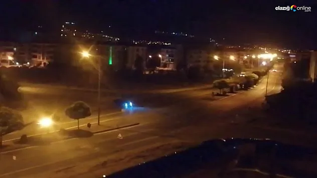 Drift atan sürücü trafiği böyle tehlikeye soktu! Yolun boş olması olası bir faciayı önledi