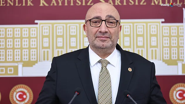 Vekil Açıkkapı'dan Elazığ'a üçü bir yerde müjde: İmzalar peş peşe atılıyor