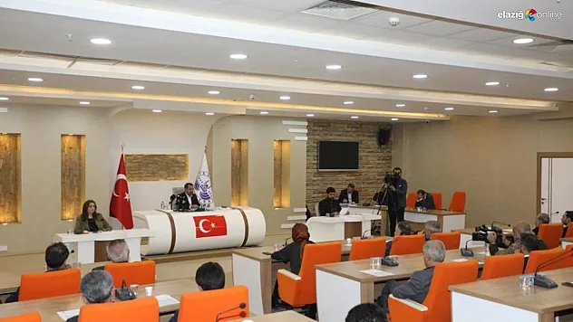 Elazığ Belediye Meclisinden anlamlı karar! Hemşehrimiz Prof. Dr. Naci Görür'ün ismi Elazığ'da ölümsüzleştirildi