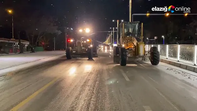 Elazığ Belediyesi ekipleri şehir genelinde çalışmalara başladı