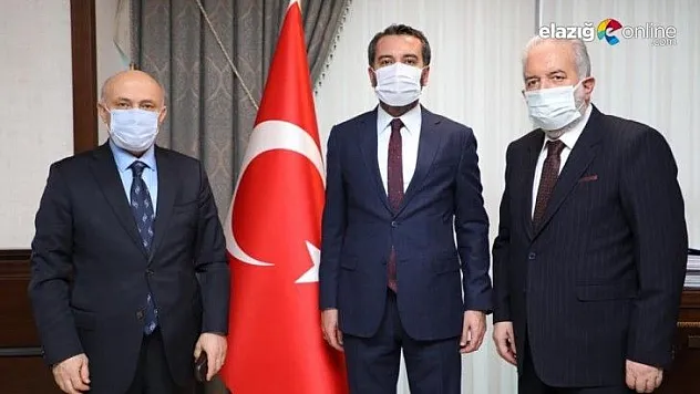 Elazığ Belediyesi'nde bin 865 işçi için iş sözleşmesi imzalandı