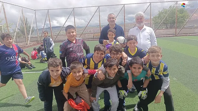 Elazığ Cumhuriyet Ortaokulu'nda turnuva coşkusu!