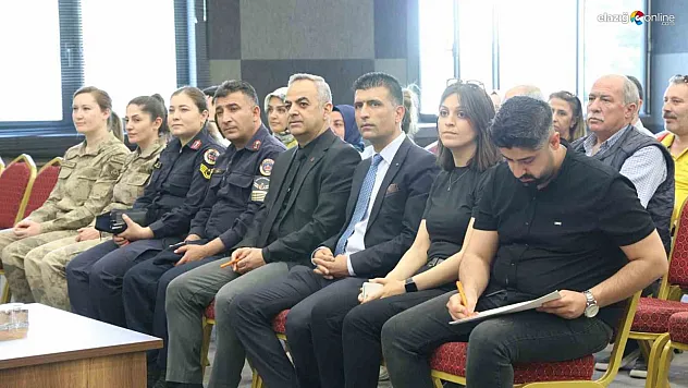 Elazığ'da 'kadına yönelik şiddetle mücadele' semineri
