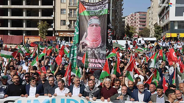 Elazığ'dan Dünyaya Mesaj: Tekbirler ve Dualarla 'Sumud Filosu'na Destek!