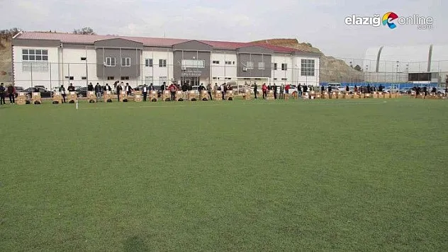 Elazığ'da 107 kulübe spor malzemesi yardımı