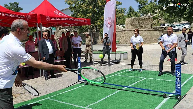 Elazığ'da ilk ulusal tenis turnuvasının startı verildi