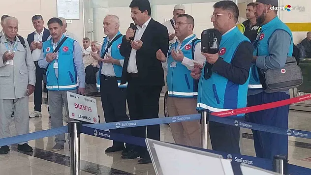 Hacı adayları dualarla uğurlandı