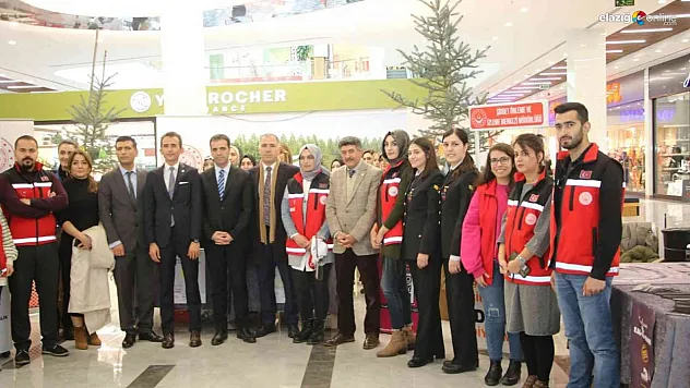 Elazığ'da 25 Kasım Kadına Yönelik Şiddetle Mücadele Günü etkinliği