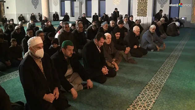 Elazığ'da 'Aileler Sabah Namazında Buluşuyor' etkinliği