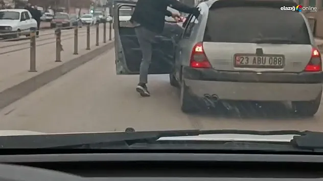 Elazığ'da akıl almaz olay kameralara böyle yansıdı