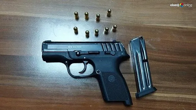 Asayiş uygulamasında yakayı ele verdiler!