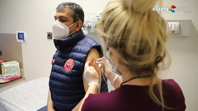 Elazığ'da aşılama başladı!