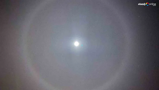 Elazığ'da Ay halesi oluştu