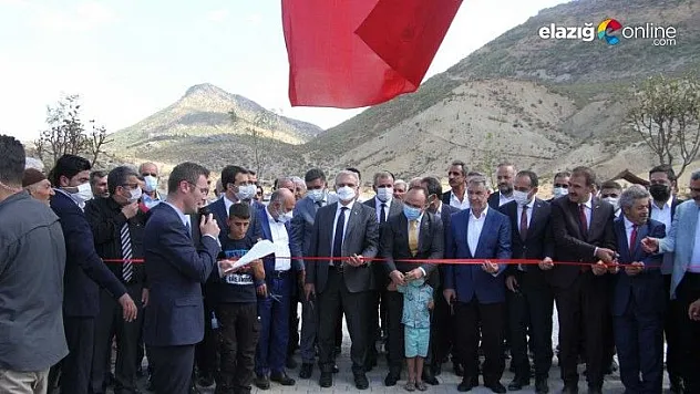 Üçocak Millet Bahçesi iki valinin katılımıyla açıldı