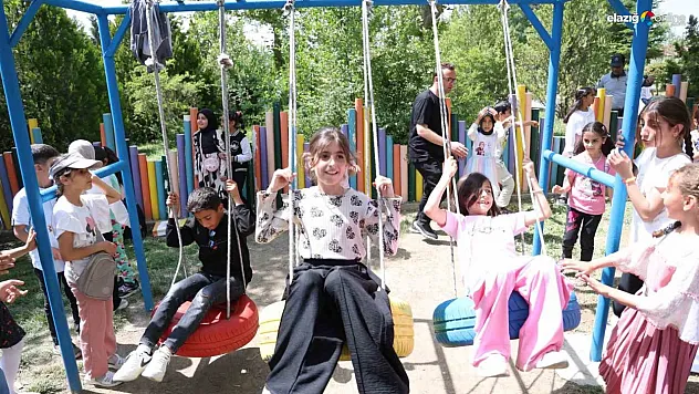 Elazığ'da Çevre Haftası Etkinliği: Çocuklar Geri Dönüşümle Hem Eğlendi Hem Öğrendi!