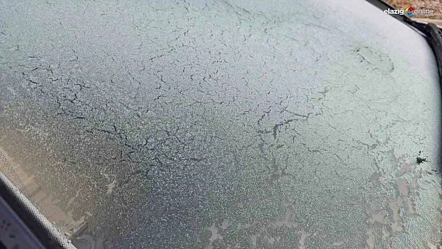 Elazığ'da Soğuk Hava Nedeniyle Camlar Buz Tuttu: İşte Önlem Almanın Yolları!