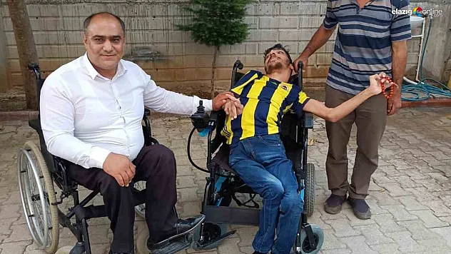 Elazığ'da engelli gence hayırsever desteği: Tayfun Yazar'ın hayali gerçek oldu