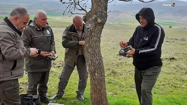 Elazığ'daki fotokapanlara bakım!