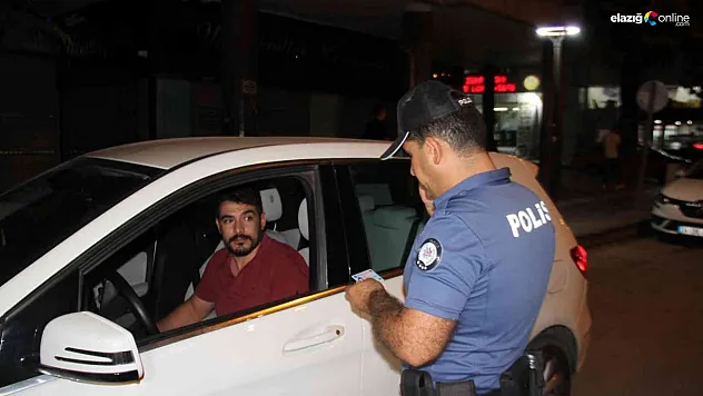Elazığ'da gece denetimleri sürüyor