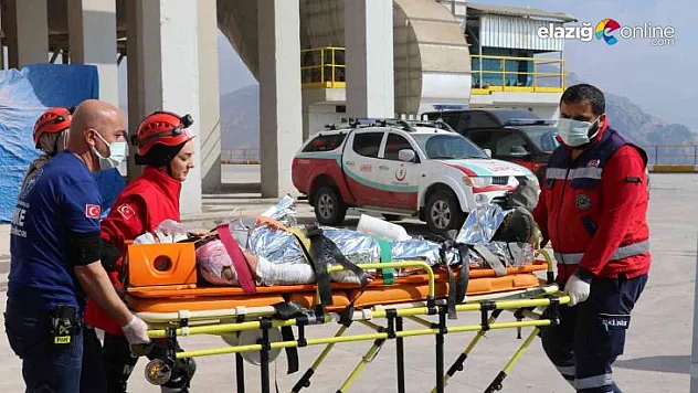 Fabrikadaki bu tatbikat gerçeği aratmadı