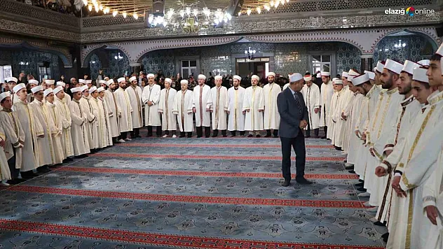 Hafızlar diplomalarını aldı!