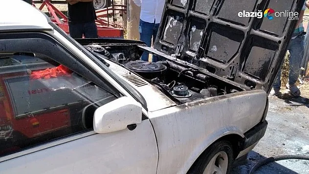 İki farklı noktada araç yangını